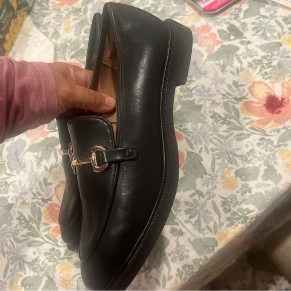 H&M Black and Gold Leather Loafers - Picture 7 of 9